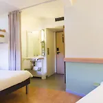 Ibis Budget Sud 호텔 발랑스