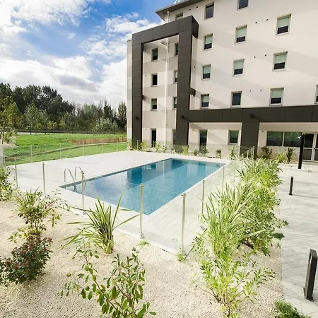 Ibis Budget Sud Отель 2*